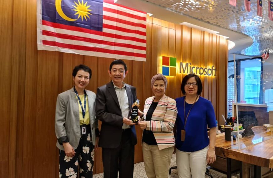 Iverson Associates Recognised As Top Learning Partner By Microsoft In APAC Region