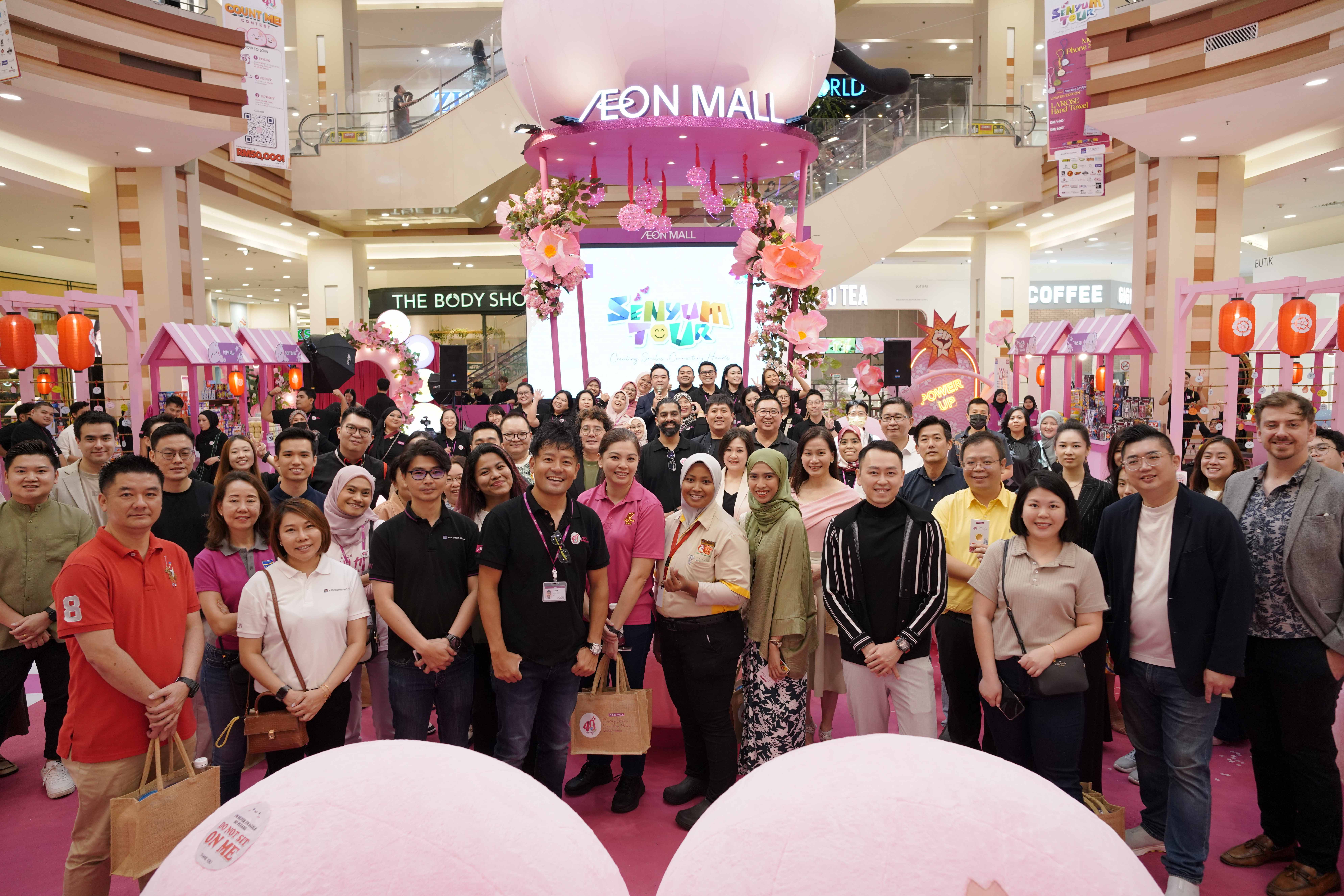 SENYUM TOUR” CELEBRATES CUSTOMERS BY CREATING SMILES AND  CONNECTING HEARTS
