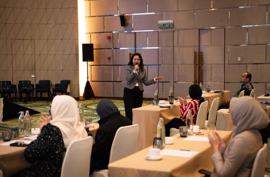 AI Pressure Reshapes Communication Role In Organisations, Says Expert