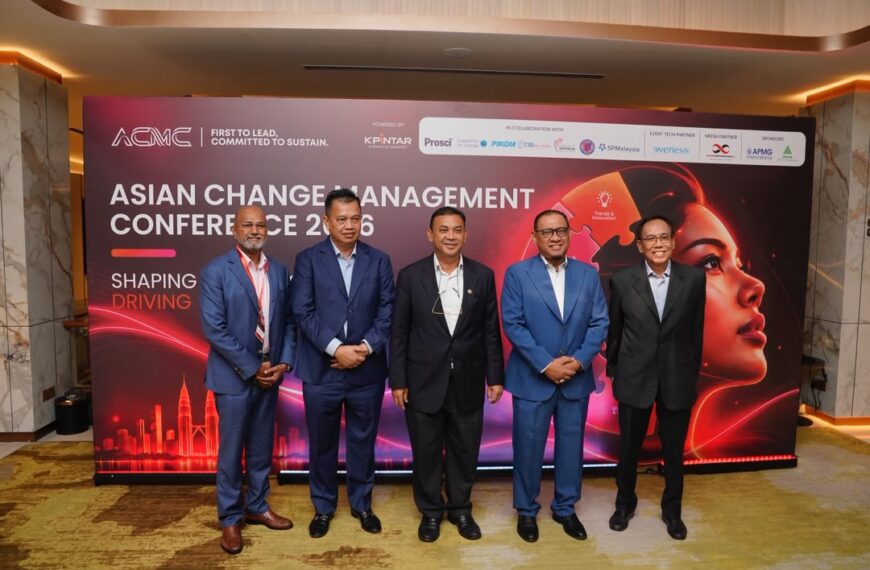 Businesses Need Stronger Change Management to Navigate AI Shift